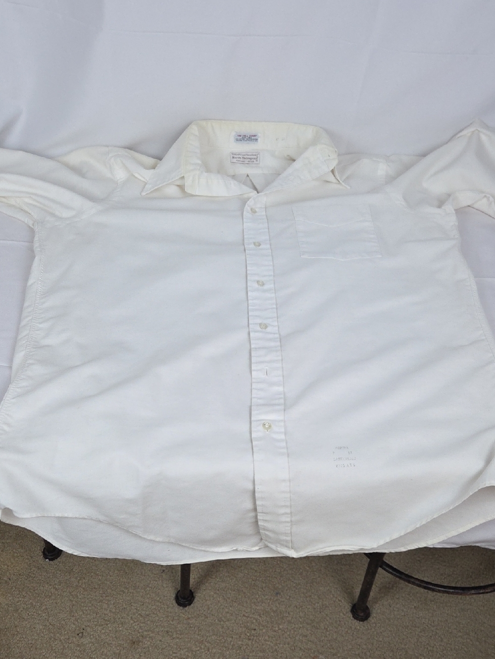 Norm Thompson..25"pit To pit...34" Length..missing One Button. - Picture 13 of 16